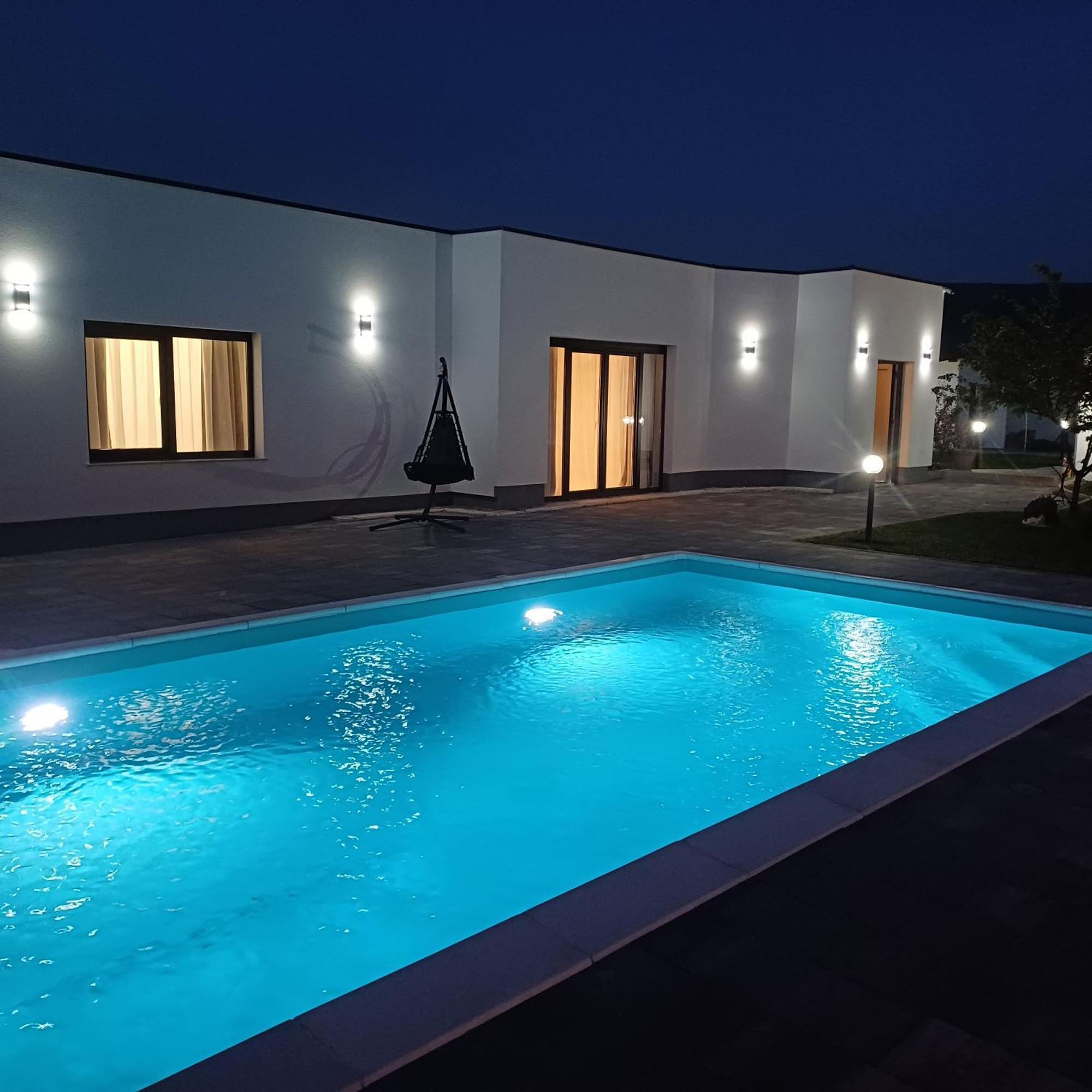 Family Estate Hadzalova Avlija Villa Bihać Kültér fotó